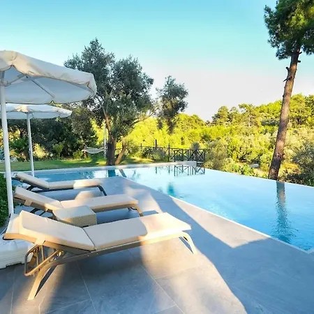 Hilltop Villa *